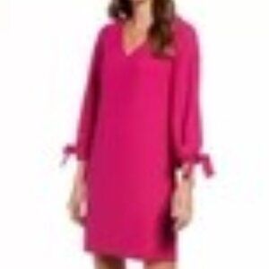 CeCe Berry Color 3/4 Sleeve V-Neck Dress. Size 8
